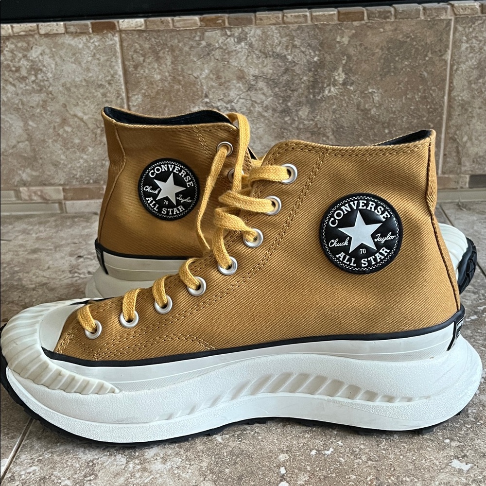 Converse Chuck 70 AT-CX High-Top Sneakers in Golden Yellow Men’s 8.5, Women’s 10